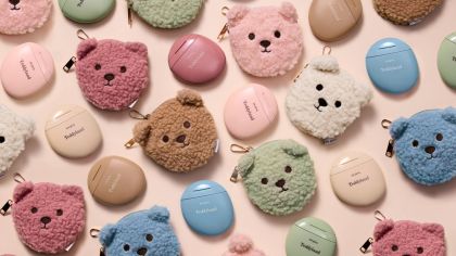 PUPA MILANO - TEDDYLAND  Ароматизиран крем за ръце + мини несесер във формата на мече.