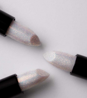 NoUBA  -  Подхранващ балсам за устни Stargasm