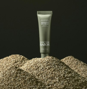 Babor -  Microbiomic Awakening Eye Cream - Освежаващ крем за околоочен контур. 15 ml